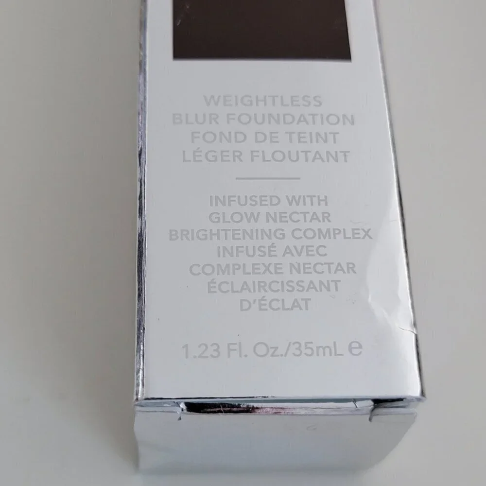 NEW Becca Skin Love Weightless Blur Foundation in Chestnut NIB